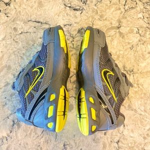 👟Nike Boys Velcro New Shoes